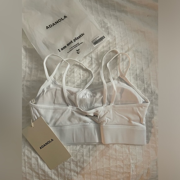 NWT Adanola Double Strap Sports Bra - Women’s Medium - White - SOLD OUT! - Picture 5 of 15